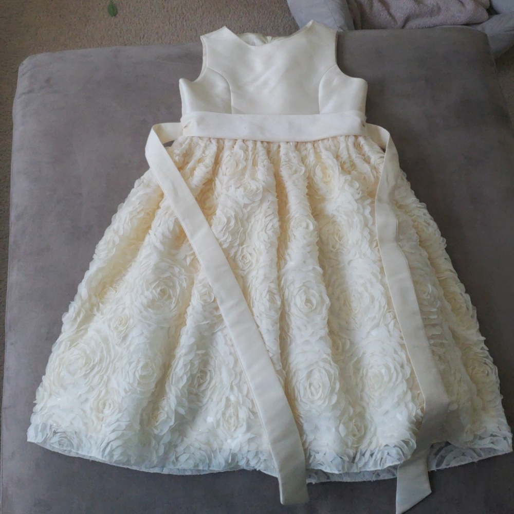 Cream floral formal dreas